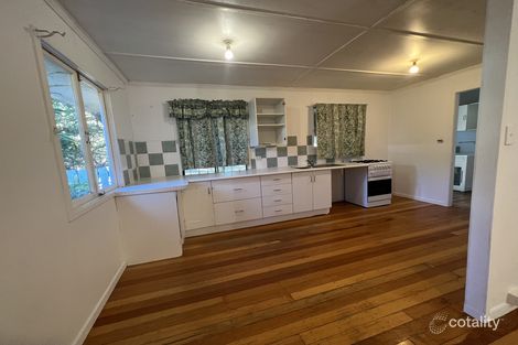 Property photo of 2 Brian Street Riverview QLD 4303