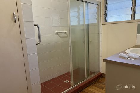 Property photo of 2 Brian Street Riverview QLD 4303