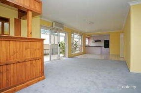 Property photo of 10 Warren Court Altona Meadows VIC 3028