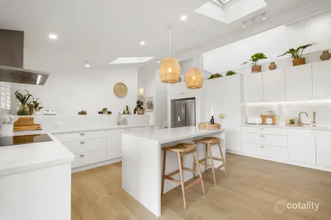 Property photo of 5 Bimbimbie Place Bayview NSW 2104