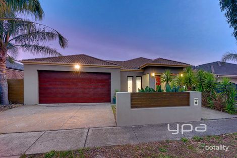 Property photo of 5 Markham Court Roxburgh Park VIC 3064