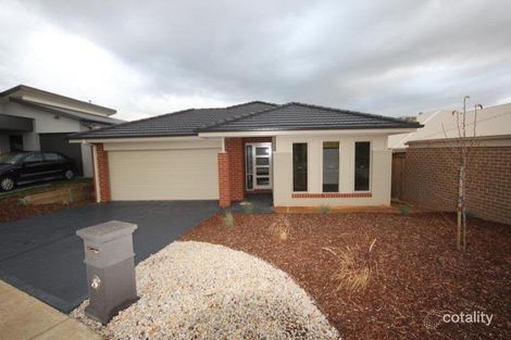 Property photo of 19 Markdale Way Doreen VIC 3754
