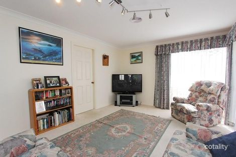 Property photo of 10 Paton Place Goulburn NSW 2580