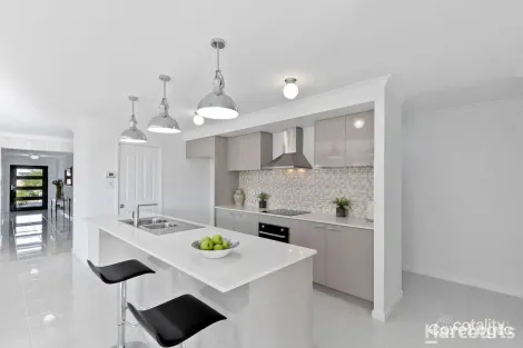 Property photo of 30 Windjammer Circuit River Heads QLD 4655