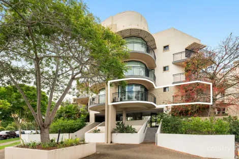 Property photo of 39/55 Harries Road Coorparoo QLD 4151