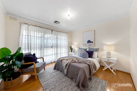 Property photo of 9 Innis Court Deer Park VIC 3023