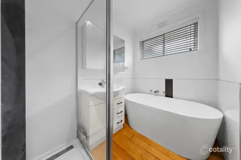 Property photo of 48 Billingham Road Deer Park VIC 3023