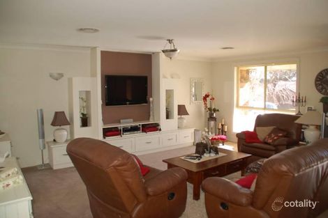 Property photo of 47 Barker Circuit Kelso NSW 2795