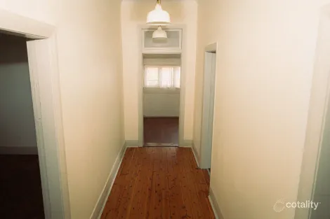 Property photo of 53 Albert Street Parkes NSW 2870