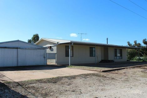 27 Sixth St, Port Germein, SA 5495
