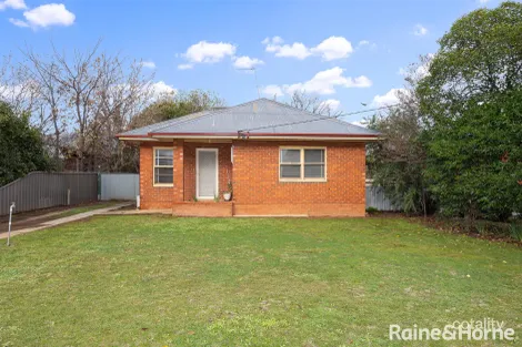 88 Fernleigh Rd, Mount Austin, NSW 2650