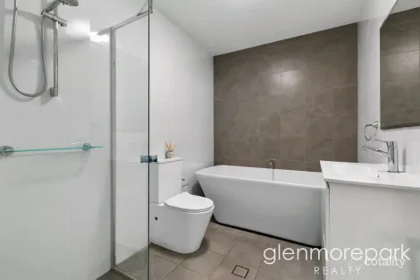 Property photo of 10/37 Bradley Street Glenmore Park NSW 2745