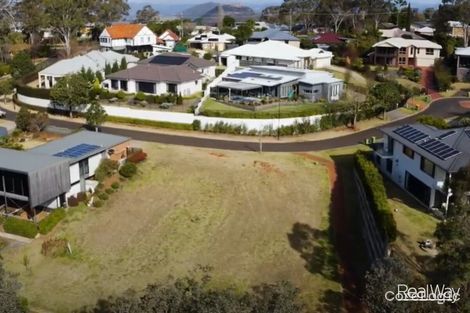 Property photo of 6 Skye Court Prince Henry Heights QLD 4350
