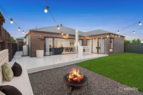 92 EMPRESS BVD, OCEAN GROVE, VIC 3226