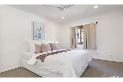 Property photo of 40 Edinburgh Castle Road Kedron QLD 4031