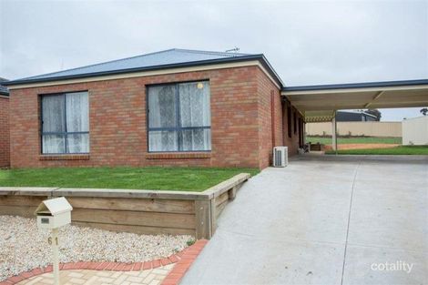 61 Murdock St, California Gully, VIC 3556