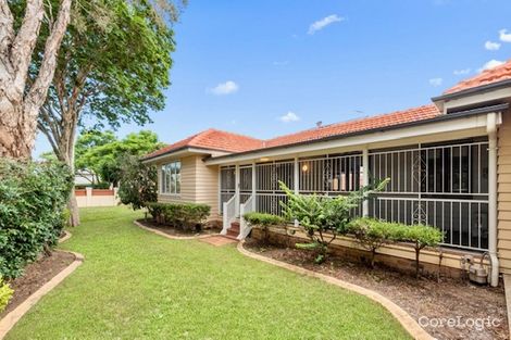 Property photo of 100 Woodville Street Hendra QLD 4011