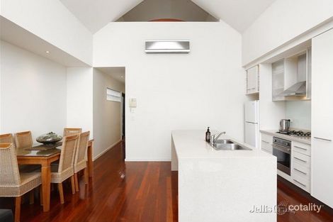 Property photo of 13 Gracie Street Northcote VIC 3070