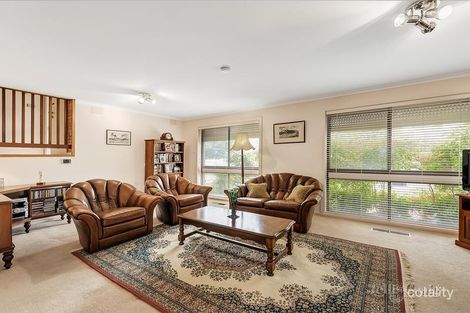 Property photo of 18 Peachwood Rise Doncaster East VIC 3109