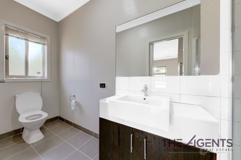 Property photo of 56 Beachview Parade Point Cook VIC 3030