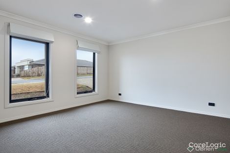 Property photo of 12 Hampton Drive Warragul VIC 3820