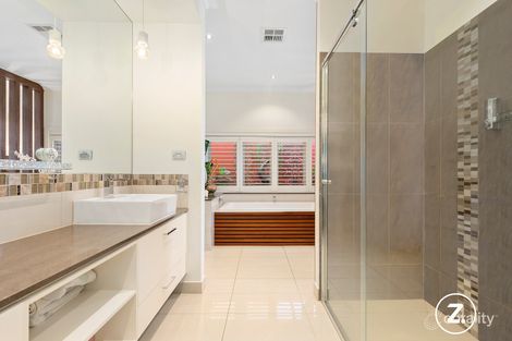 Property photo of 19 Atherstone Boulevard Strathtulloh VIC 3338