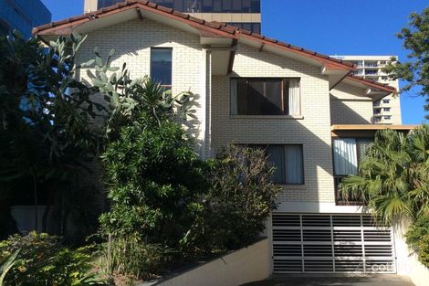 3/9 Riverview Pde, Surfers Paradise, QLD 4217