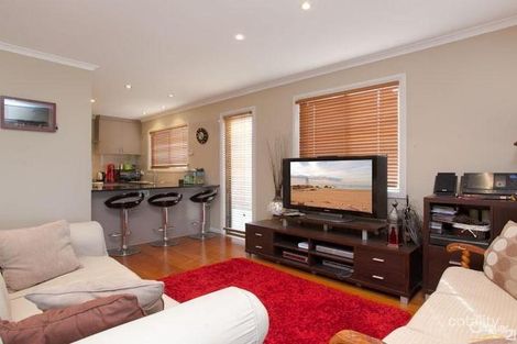 Property photo of 54 Elsdon Street Redhead NSW 2290