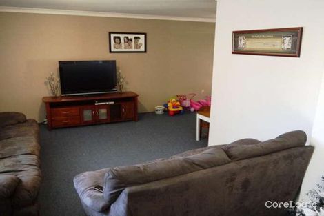 Property photo of 3 Bampton Way Warnbro WA 6169