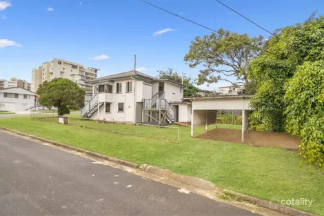 2/3 Ella St, Redcliffe, QLD 4020