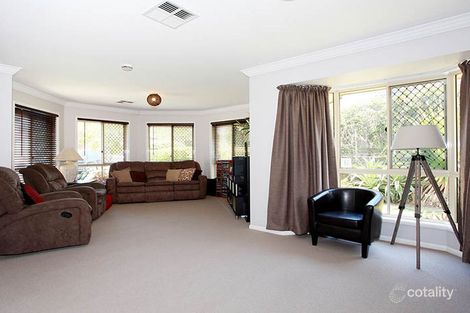 Property photo of 15 Clearmount Crescent Carindale QLD 4152