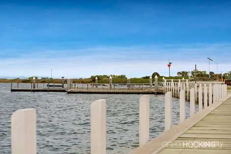 Property photo of 22 Callanan Grove Werribee South VIC 3030