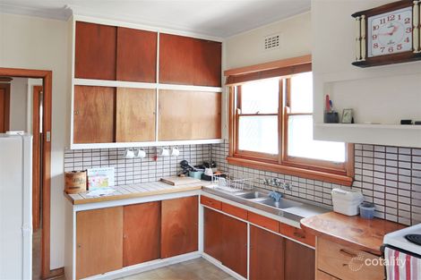 Property photo of 28 Fairview Avenue Yarram VIC 3971