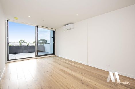 Property photo of 302/240 McKinnon Road McKinnon VIC 3204