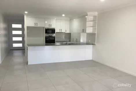Property photo of 14/3 Shell Street Urangan QLD 4655
