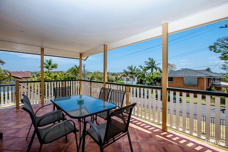 Property photo of 2 Girraman Street Chermside West QLD 4032