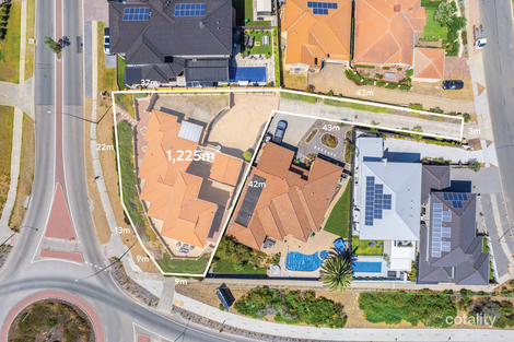 Property photo of 73 Southern Cross Circle Ocean Reef WA 6027