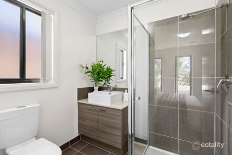 Property photo of 8 Kookaburra Drive Armstrong Creek VIC 3217