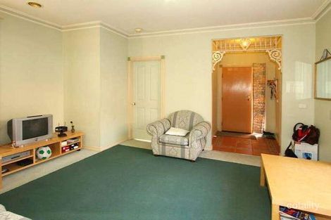 Property photo of 6 Harwood Place Roxburgh Park VIC 3064