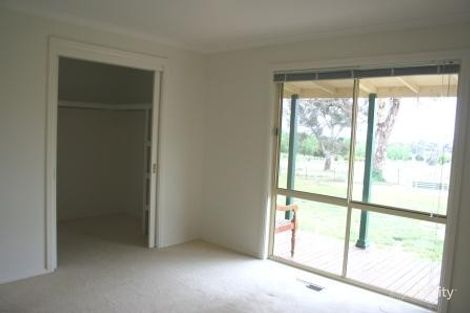 Property photo of 1 Woods Close Murrumbateman NSW 2582