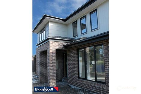 Property photo of 24 Alder Way Cranbourne VIC 3977