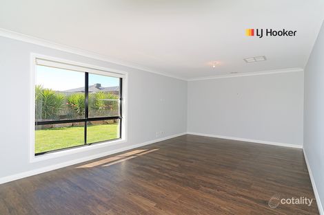 Property photo of 57 Barmedman Avenue Gobbagombalin NSW 2650