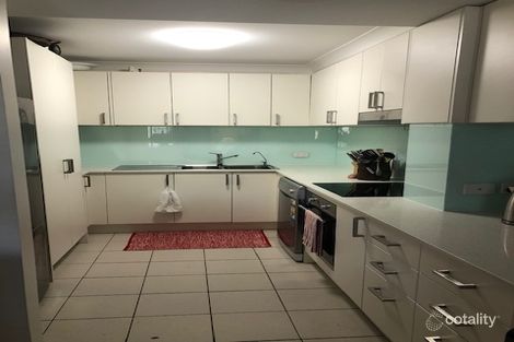 Property photo of 3/44 Venice Street Mermaid Beach QLD 4218