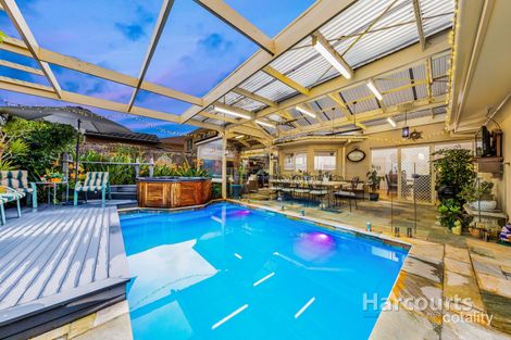 Property photo of 9 Waterview Drive Cairnlea VIC 3023