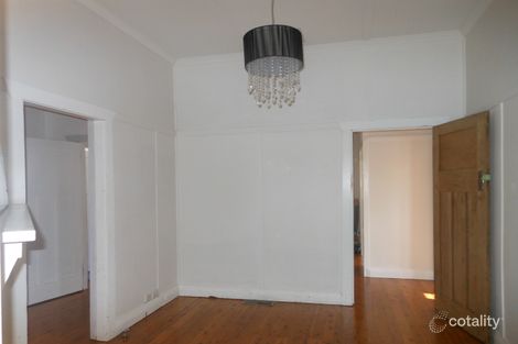 Property photo of 33 Currawong Street Young NSW 2594