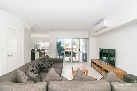 Property photo of 2/78 Melton Road Nundah QLD 4012