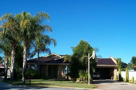 6 Goshawk Gdns, Ballajura, WA 6066
