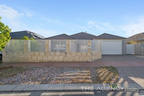 13 Aubun Gdns, Caversham, WA 6055