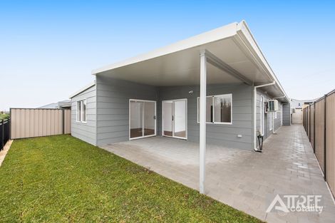 35 St Tropez Gdns, Piara Waters, WA 6112