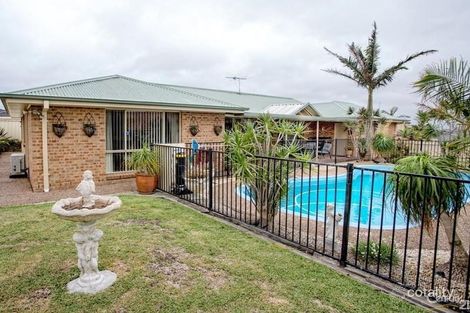 Property photo of 24 Laurina Avenue Thornton NSW 2322